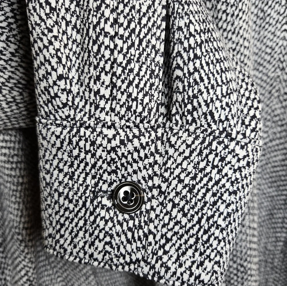 Athleta Womens buttons down textured Shirt Jacket - Picture 12 of 12